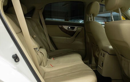 Infiniti QX70, 2014 год, 2 299 000 рублей, 13 фотография