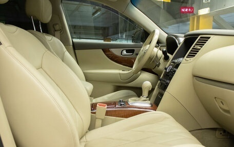 Infiniti QX70, 2014 год, 2 299 000 рублей, 11 фотография