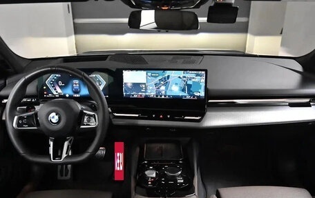 BMW 5 серия, 2023 год, 4 650 000 рублей, 6 фотография