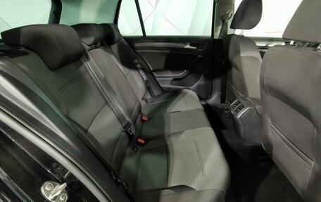 Volkswagen Golf VII, 2019 год, 1 709 150 рублей, 15 фотография