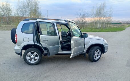 Chevrolet Niva I рестайлинг, 2014 год, 550 000 рублей, 2 фотография