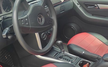 Mercedes-Benz B-Класс, 2011 год, 700 000 рублей, 4 фотография