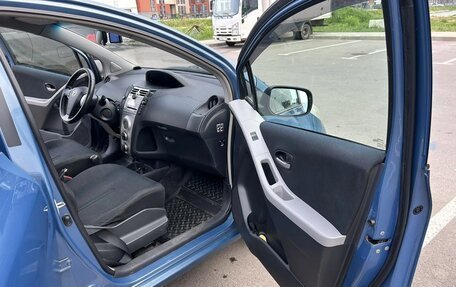 Toyota Yaris III рестайлинг, 2008 год, 480 000 рублей, 11 фотография
