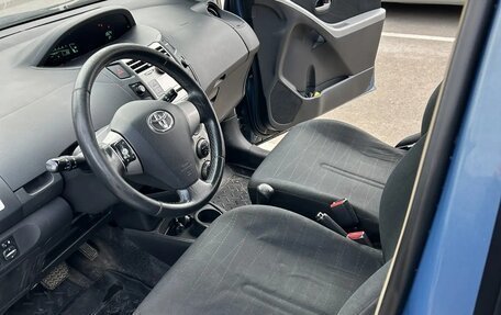 Toyota Yaris III рестайлинг, 2008 год, 480 000 рублей, 14 фотография