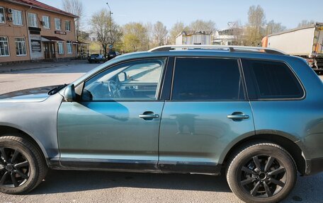 Volkswagen Touareg III, 2005 год, 730 000 рублей, 2 фотография
