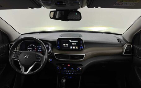 Hyundai Tucson III, 2020 год, 2 000 000 рублей, 5 фотография