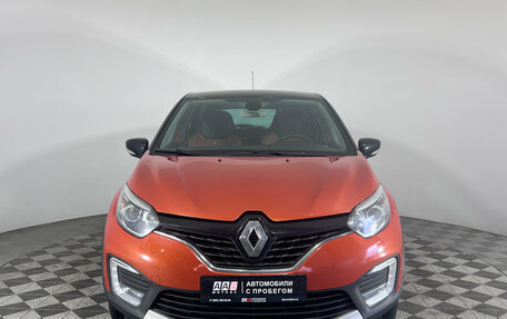 Renault Kaptur I рестайлинг, 2018 год, 1 387 000 рублей, 2 фотография
