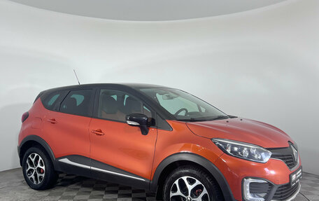 Renault Kaptur I рестайлинг, 2018 год, 1 387 000 рублей, 3 фотография