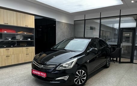 Hyundai Solaris II рестайлинг, 2015 год, 1 000 000 рублей, 1 фотография