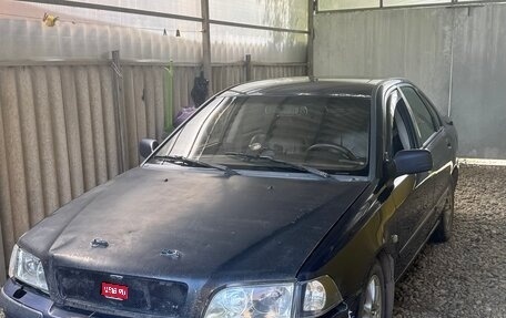 Volvo S40 II, 2001 год, 300 000 рублей, 1 фотография