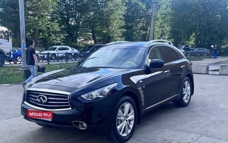 Infiniti QX70, 2016 год, 3 300 000 рублей, 1 фотография