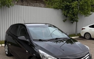 Hyundai Solaris II рестайлинг, 2015 год, 970 000 рублей, 1 фотография