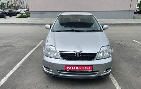 Toyota Corolla, 2003 год, 450 000 рублей, 1 фотография