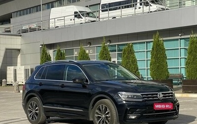Volkswagen Tiguan II, 2018 год, 2 920 000 рублей, 1 фотография