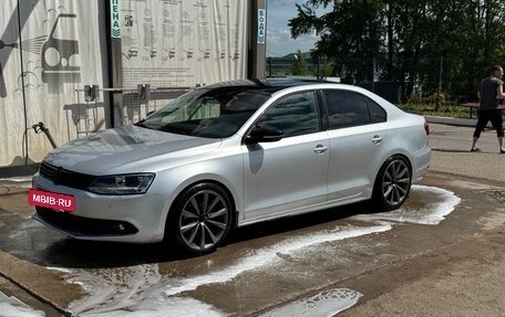 Volkswagen Jetta VI, 2013 год, 1 350 000 рублей, 5 фотография