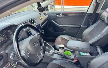 Volkswagen Jetta VI, 2013 год, 1 350 000 рублей, 9 фотография