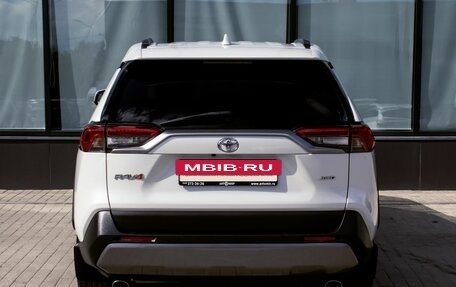 Toyota RAV4, 2020 год, 2 999 000 рублей, 7 фотография