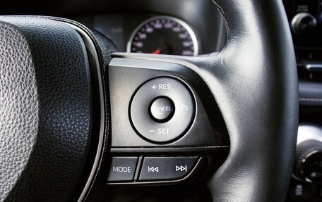 Toyota RAV4, 2020 год, 2 999 000 рублей, 14 фотография