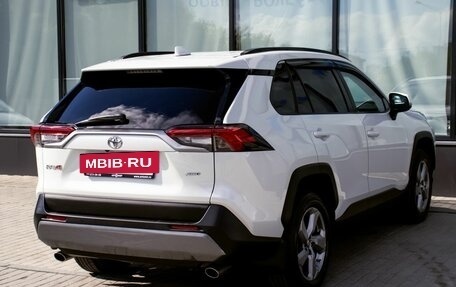 Toyota RAV4, 2020 год, 2 999 000 рублей, 8 фотография