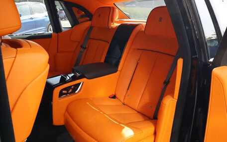 Rolls-Royce Phantom VIII, 2026 год, 73 000 000 рублей, 25 фотография