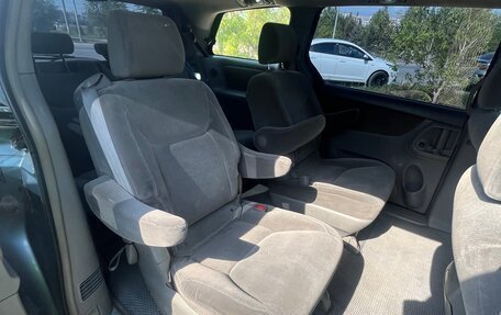 Toyota Sienna II рестайлинг, 2006 год, 1 200 000 рублей, 5 фотография