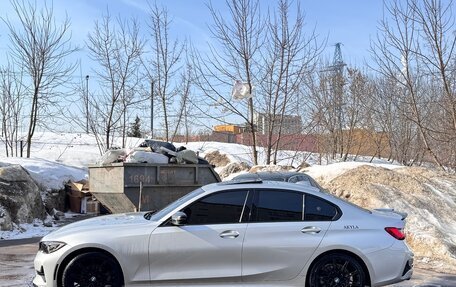 BMW 3 серия, 2019 год, 2 700 000 рублей, 20 фотография