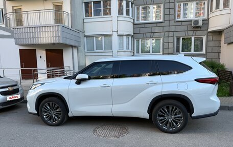 Toyota Highlander, 2025 год, 5 100 000 рублей, 2 фотография