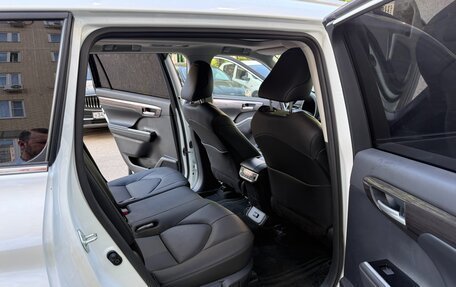 Toyota Highlander, 2025 год, 5 100 000 рублей, 15 фотография