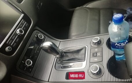Volkswagen Touareg III, 2010 год, 2 800 000 рублей, 10 фотография