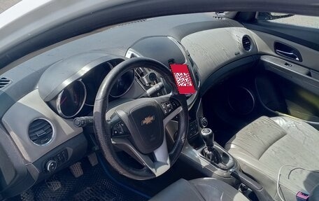 Chevrolet Cruze II, 2013 год, 600 000 рублей, 3 фотография