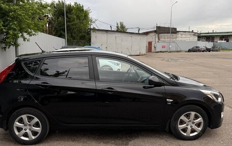 Hyundai Solaris II рестайлинг, 2015 год, 970 000 рублей, 3 фотография