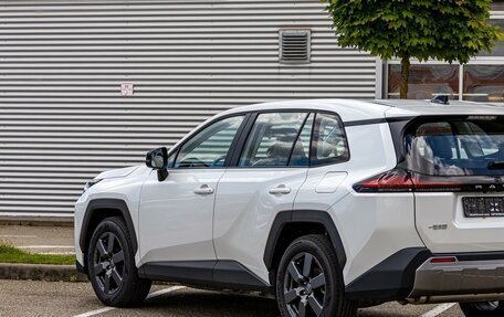 Toyota RAV4, 2025 год, 4 295 000 рублей, 9 фотография
