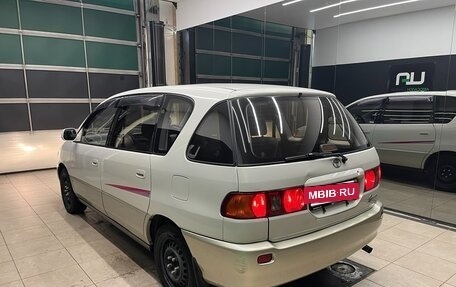 Toyota Ipsum II, 1999 год, 550 000 рублей, 4 фотография