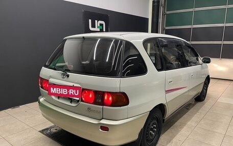 Toyota Ipsum II, 1999 год, 550 000 рублей, 6 фотография