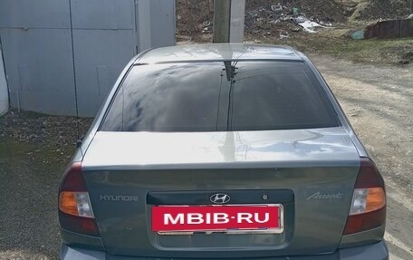 Hyundai Accent II, 2004 год, 330 000 рублей, 3 фотография