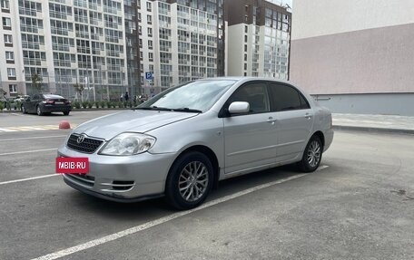 Toyota Corolla, 2003 год, 450 000 рублей, 3 фотография