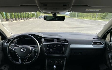 Volkswagen Tiguan II, 2018 год, 2 920 000 рублей, 7 фотография