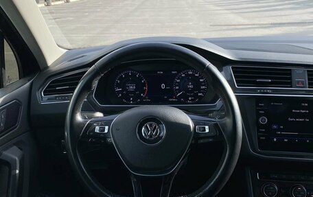 Volkswagen Tiguan II, 2018 год, 2 920 000 рублей, 9 фотография