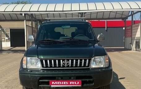 Toyota Land Cruiser Prado 90 рестайлинг, 1997 год, 1 050 000 рублей, 3 фотография