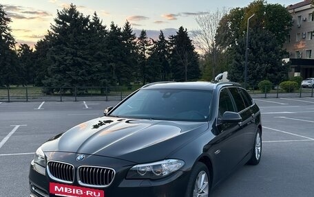 BMW 5 серия, 2015 год, 2 270 000 рублей, 13 фотография