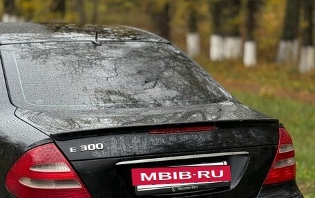 Mercedes-Benz E-Класс, 2003 год, 410 000 рублей, 9 фотография