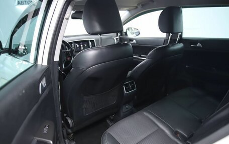 KIA Sportage IV рестайлинг, 2018 год, 2 030 000 рублей, 11 фотография