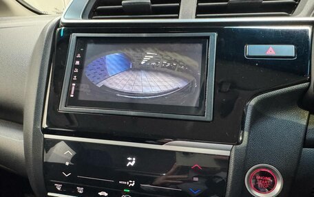 Honda Fit III, 2018 год, 1 130 000 рублей, 8 фотография