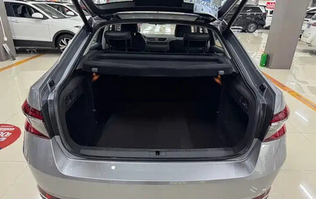 Skoda Superb III рестайлинг, 2025 год, 2 350 000 рублей, 7 фотография