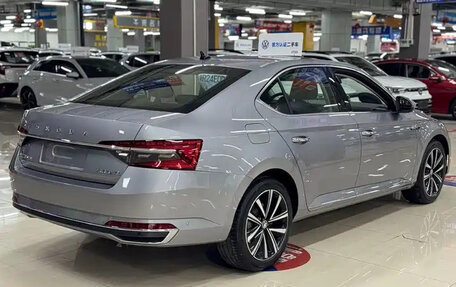 Skoda Superb III рестайлинг, 2025 год, 2 350 000 рублей, 12 фотография