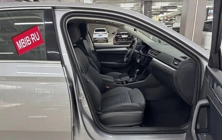 Skoda Superb III рестайлинг, 2025 год, 2 350 000 рублей, 11 фотография