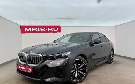 BMW 5 серия, 2025 год, 10 170 000 рублей, 1 фотография
