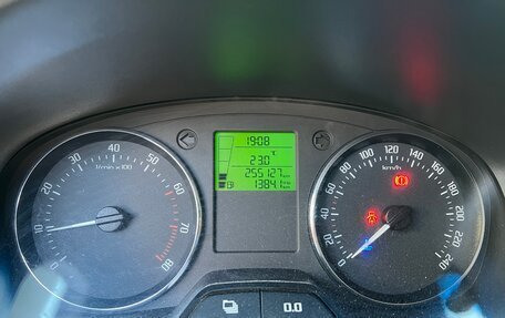 Skoda Fabia II, 2011 год, 388 000 рублей, 7 фотография