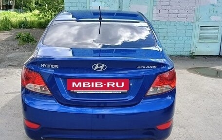 Hyundai Solaris II рестайлинг, 2012 год, 825 000 рублей, 2 фотография