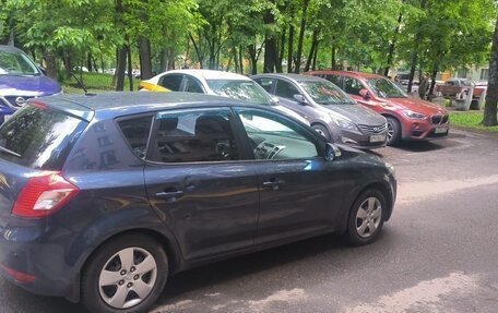 KIA cee'd I рестайлинг, 2010 год, 725 000 рублей, 2 фотография